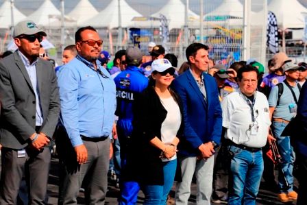 25 mil poblanos  vivieron la fiesta Nascar en Amozoc
