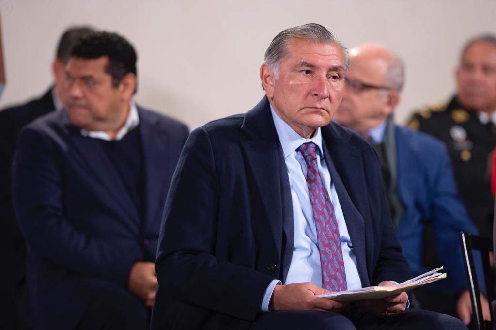 Los Juegos

Adán en 3 tiempos: el justo, el candidato y el réferi demócrata