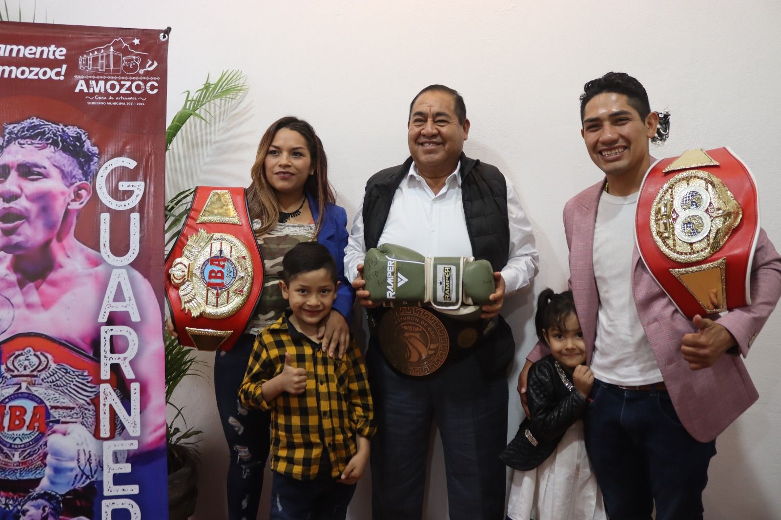 Hugo Guarneros anuncia pelea en Sudáfrica.