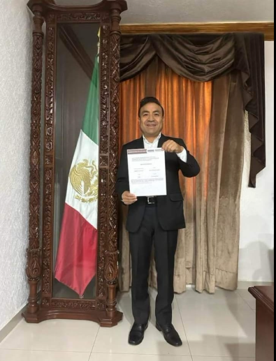 JOSÉ CRUZ SÁNCHEZ SE REGISTRA COMO ASPIRANTE A LA PRESIDENCIA MUNICIPAL DE AMOZOC POR MORENA