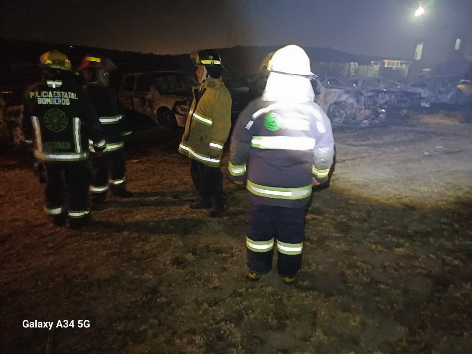 Incendio en corralón de grúas deja 287 vehículos siniestrados en Amozoc, Puebla