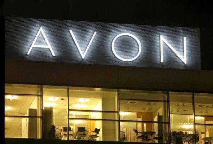 Avon se declara en bancarrota en EE.UU. por demandas millonarias por talco cancerígeno