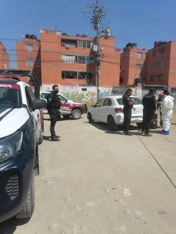Cuerpo sin Vida Encontrado en Camioneta Abandonada