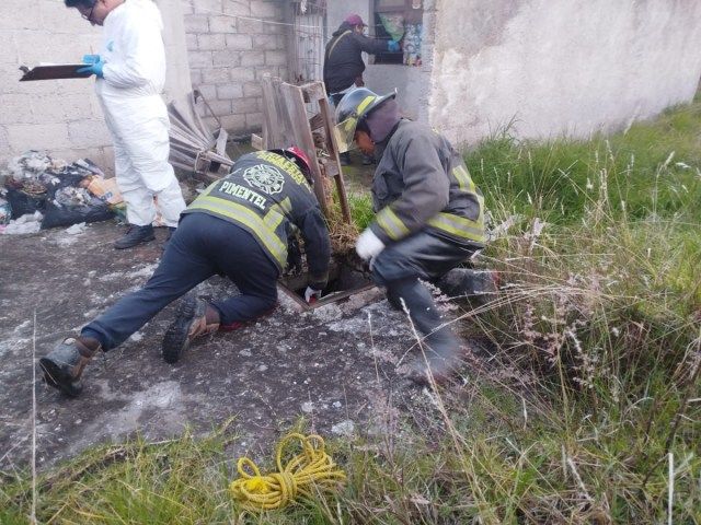 Vecinos Encuentran Cadáver Putrefacto de Hombre en Cisterna en Amozoc