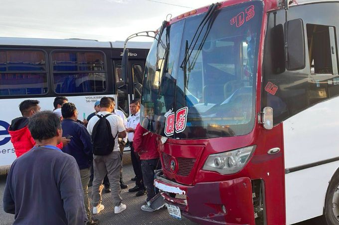 Accidente en Carretera Puebla–Tehuacán Deja Nueve Lesionados en Amozoc: