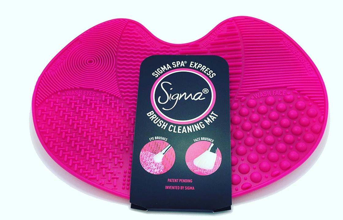 Sigma Spa® Brush Cleaning Mat