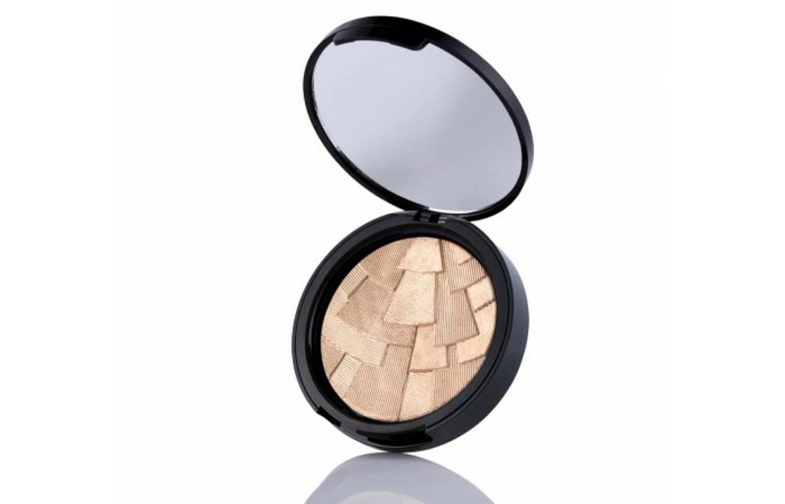 إضاءة سو هوليوود من أناستازيا