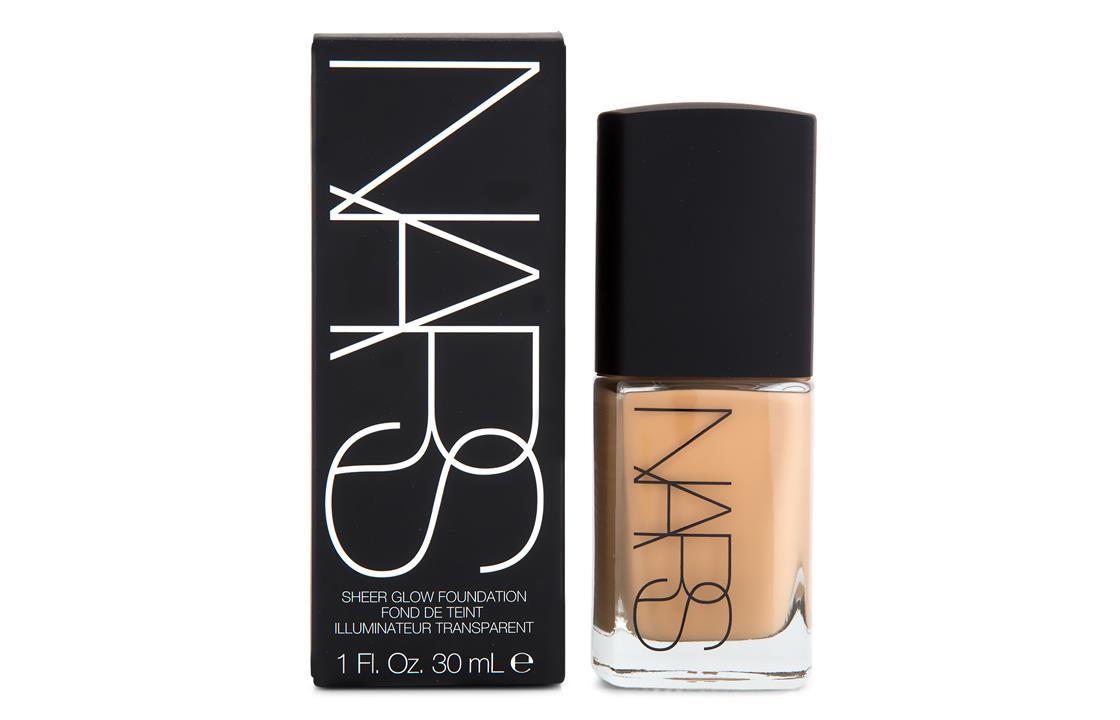  NARS Sheer Matte Foundation, Barcelona 