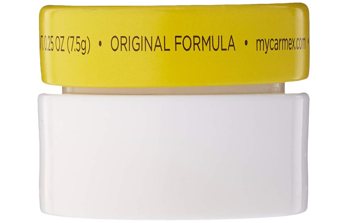 مرطب للشفاه يساعد على تخفيف أعراض القروح الباردة والشفاه