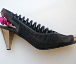 Shoe