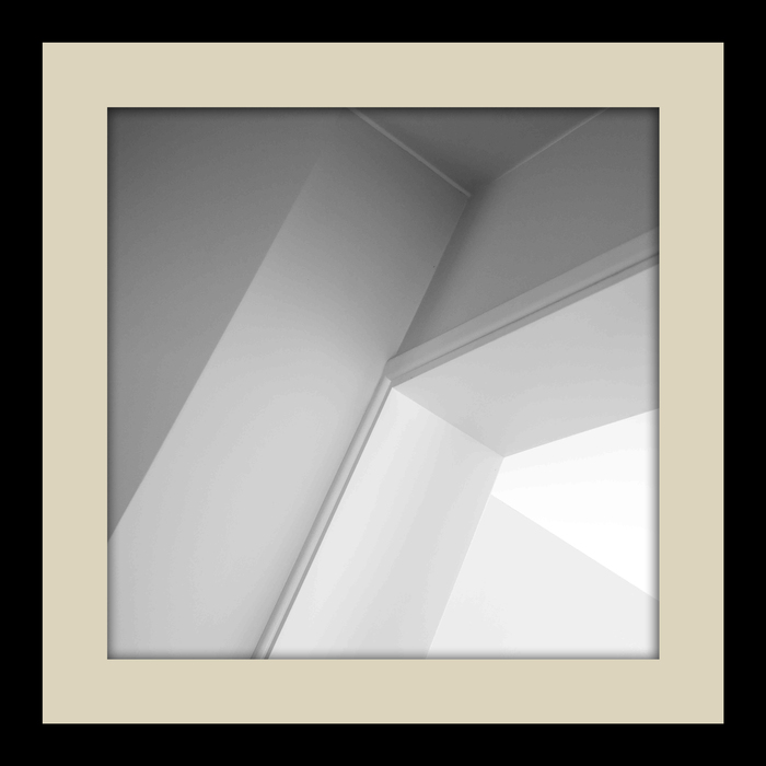 The Intangible Shape of Light 1