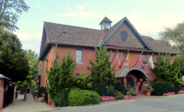 The Arts Barn celebrates 15 years as Gaithersburg’s home for the arts! Natalya B. Parris's artwork is on display the "Celebrating 15" exhibit; 311 Kent Square Rd, Gaithersburg, MD