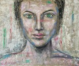 Lady with green eyes