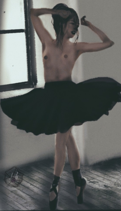 Unencumbered  by LADY MARYONS