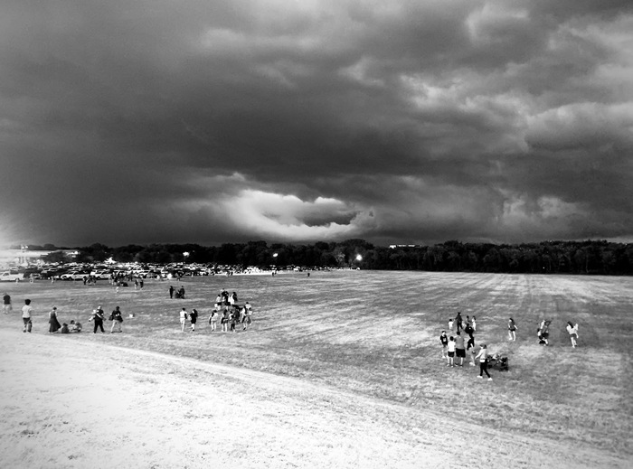 Tormenta by Atta Collective