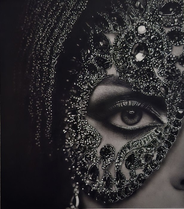 Name: Masoumeh Molaei/ Title: In the absence of a face/ Dimensions: 30×25/ Technique: Hyperreal pen black/ year: 2024/ Price: 100$