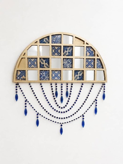 Name: Roya Shoja/ Title: Rain of the Persian land/ Dimensions: 80cm/ Technique: Mixed Media/ Year: 2025/ Price: 490$