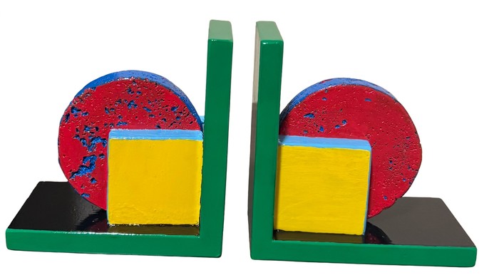 Modern bookends made of marble and travertine