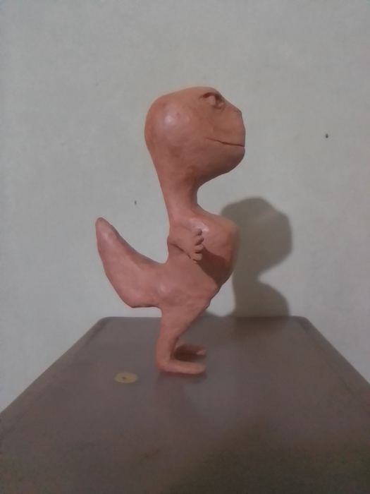 GECHIMOY Art Figure - Handmade Static Clay Statue / Room Decoration
