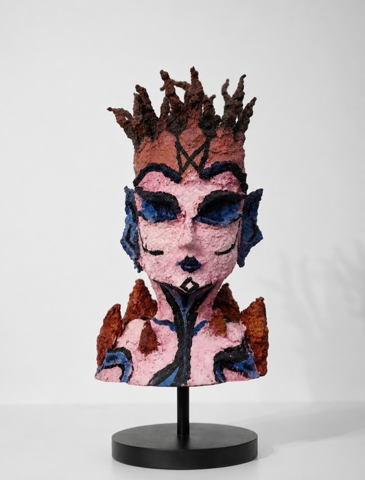 Flameborne Serenity / Paria Mostafavi Soleyman / 25 × 14 × 9 cm / 2026 / Papier-Mâché Sculpture / $420