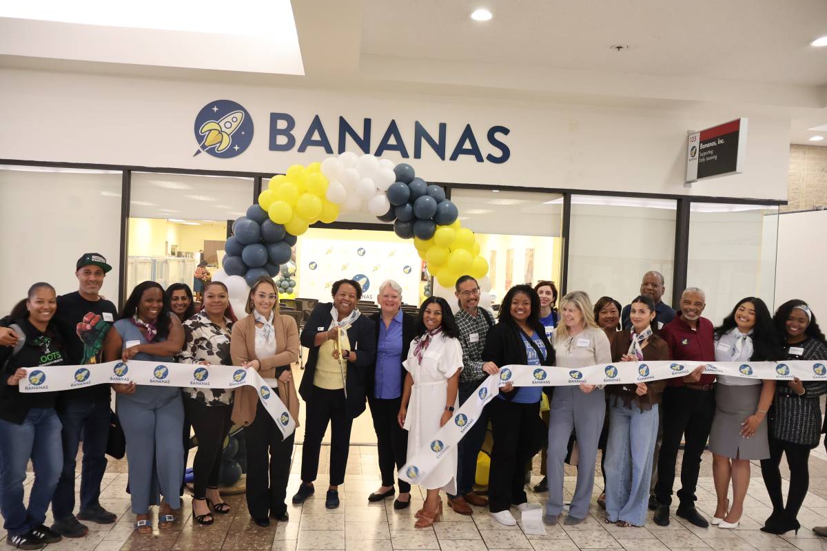 BANANAS Ribbon Cutting Celebrates Grand Opening of New Resource Center in East Oakland