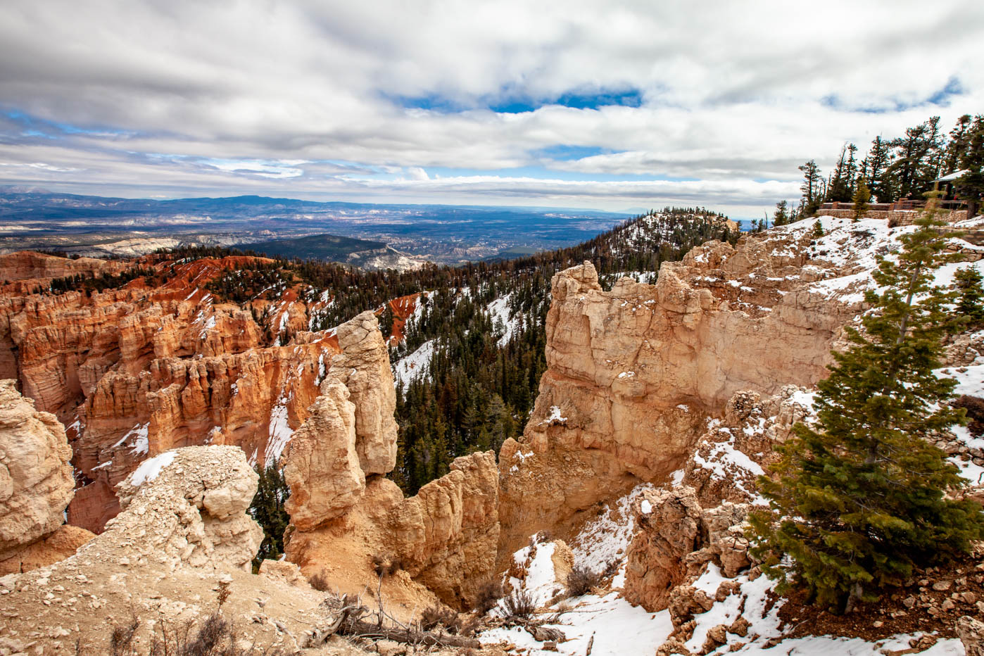 18-Mile Scenic Drive Rainbow Point Overlook at Bryce Canyon National Park #vezzaniphotography