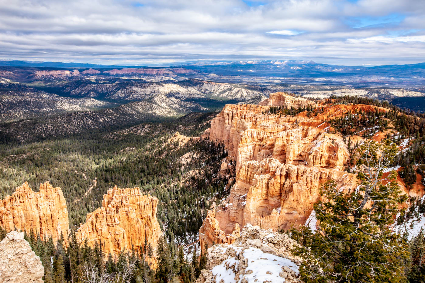 18-Mile Scenic Drive Rainbow Point Overlook at Bryce Canyon National Park #vezzaniphotography