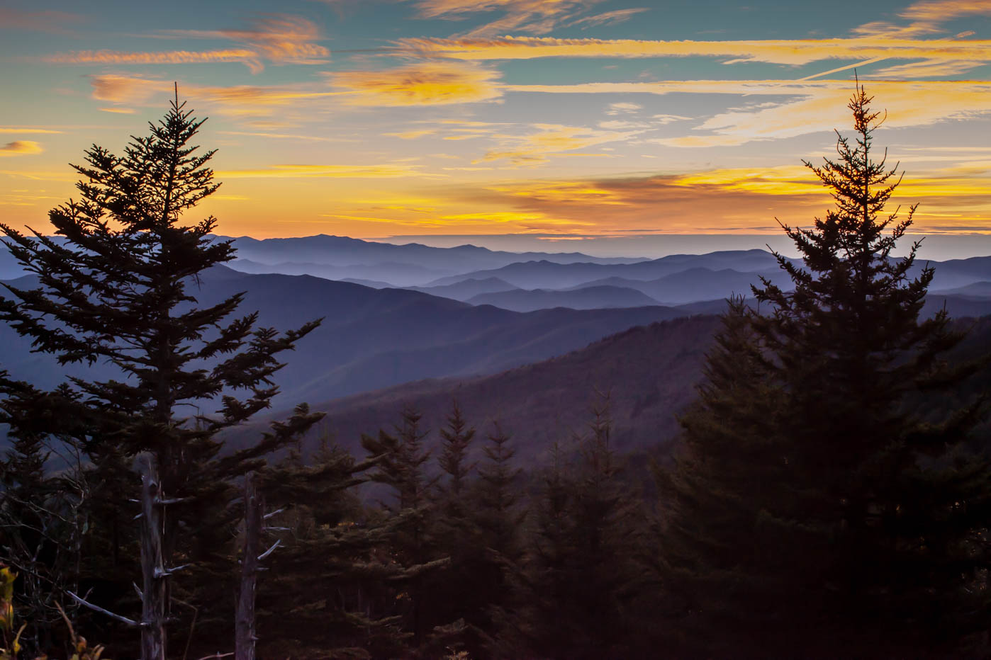 Clingmans Dome Sunset at Great Smoky Mountains National Park #vezzaniphotography