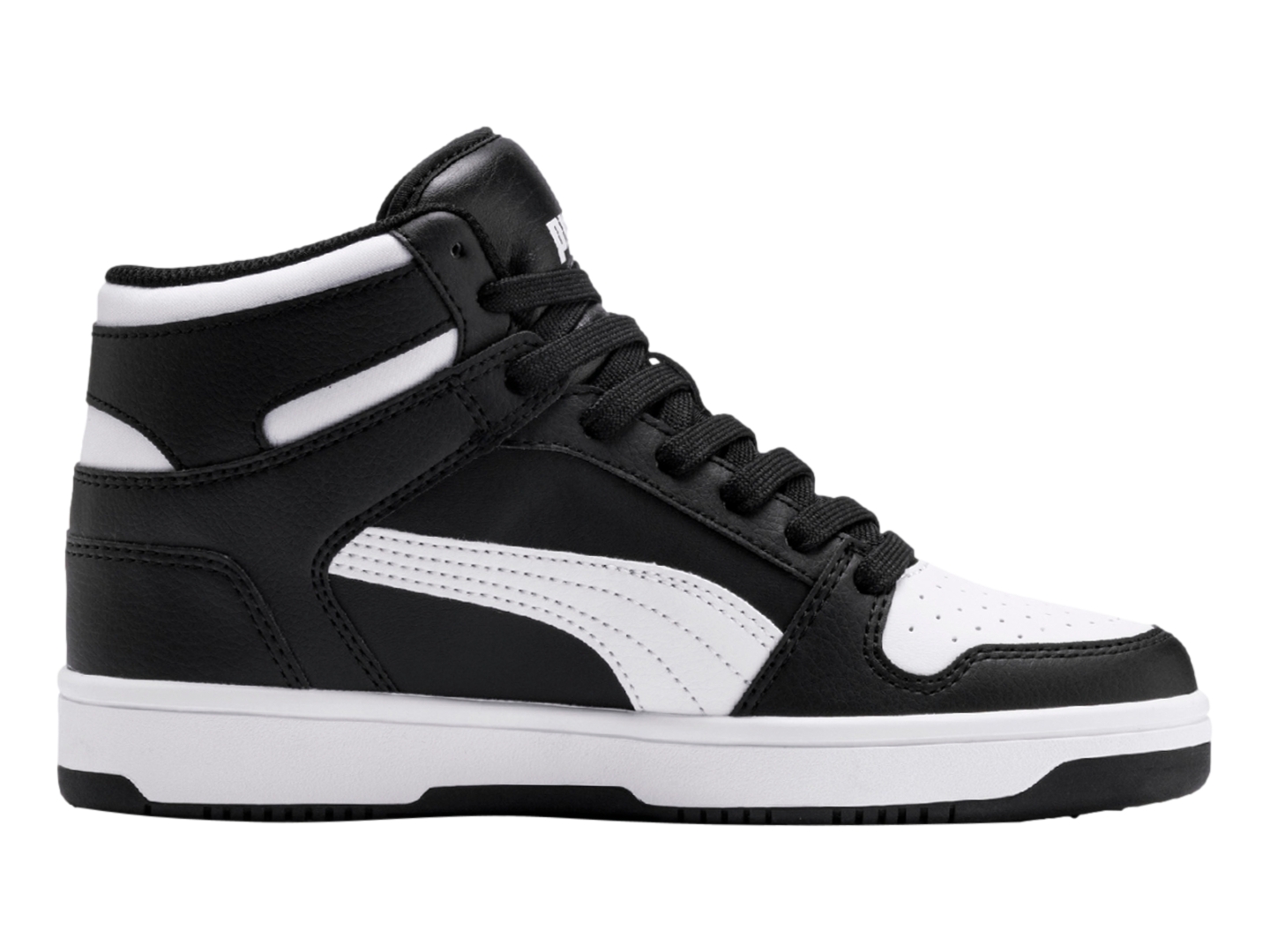 tienda de tenis pumas