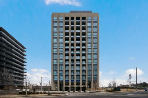 75 The Donway West Dr S 75 The Donway West Dr S