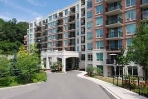 38 William Carson Cres 38 William Carson Cres
