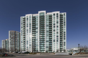 4850 Glen Erin Dr, Mississauga