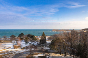 2045 Lake Shore Blvd W 2045 Lake Shore Blvd W