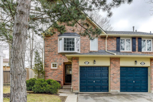 2766 Folkway Dr, Mississauga