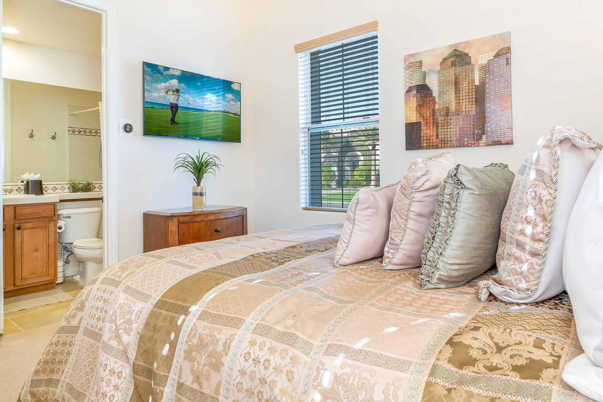 Villa Blanca 6 Bedroom Getaway | Photo 23