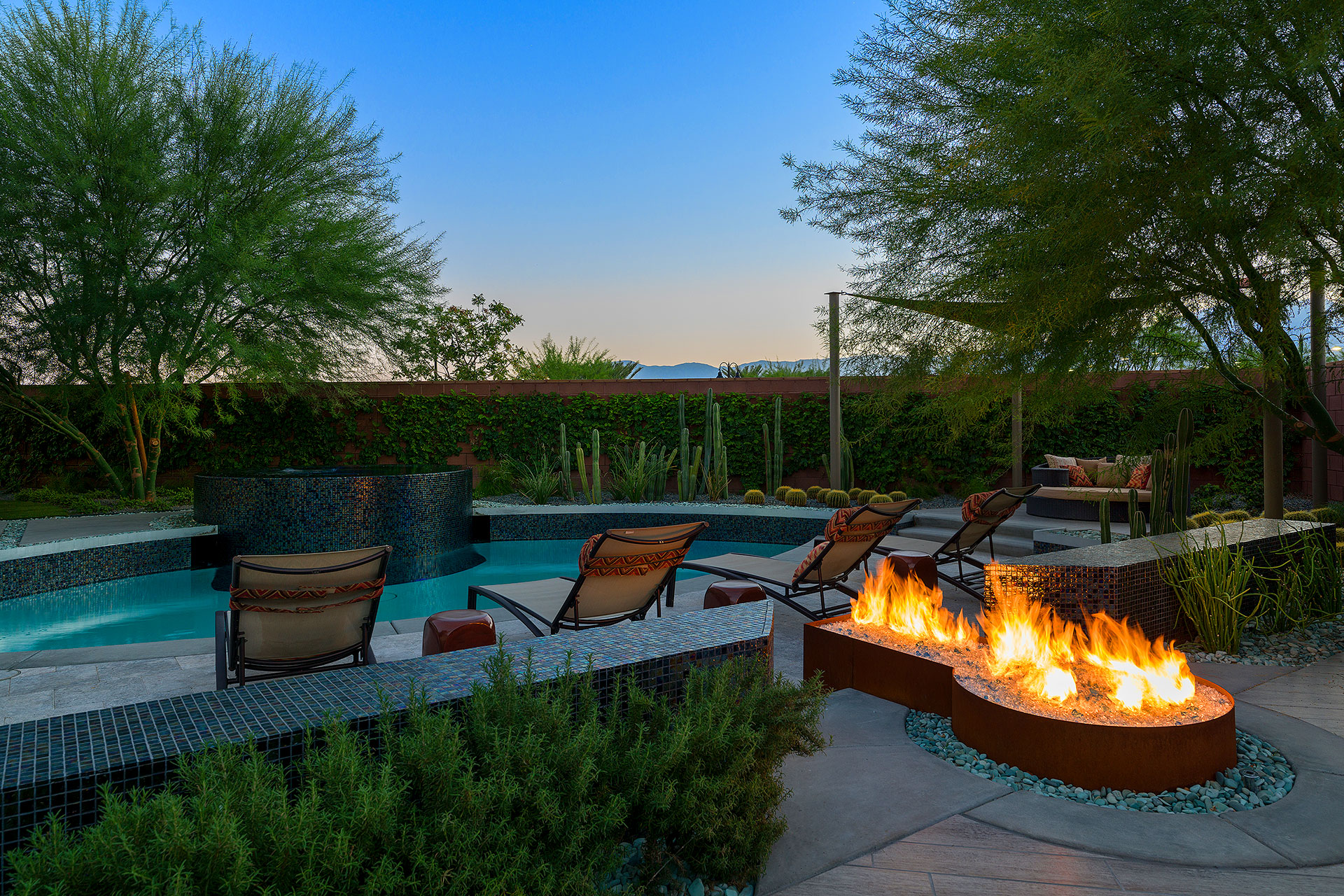 Empire Greens Resort Yard, Pool, Infinity Spa & Firepit | Photo 8