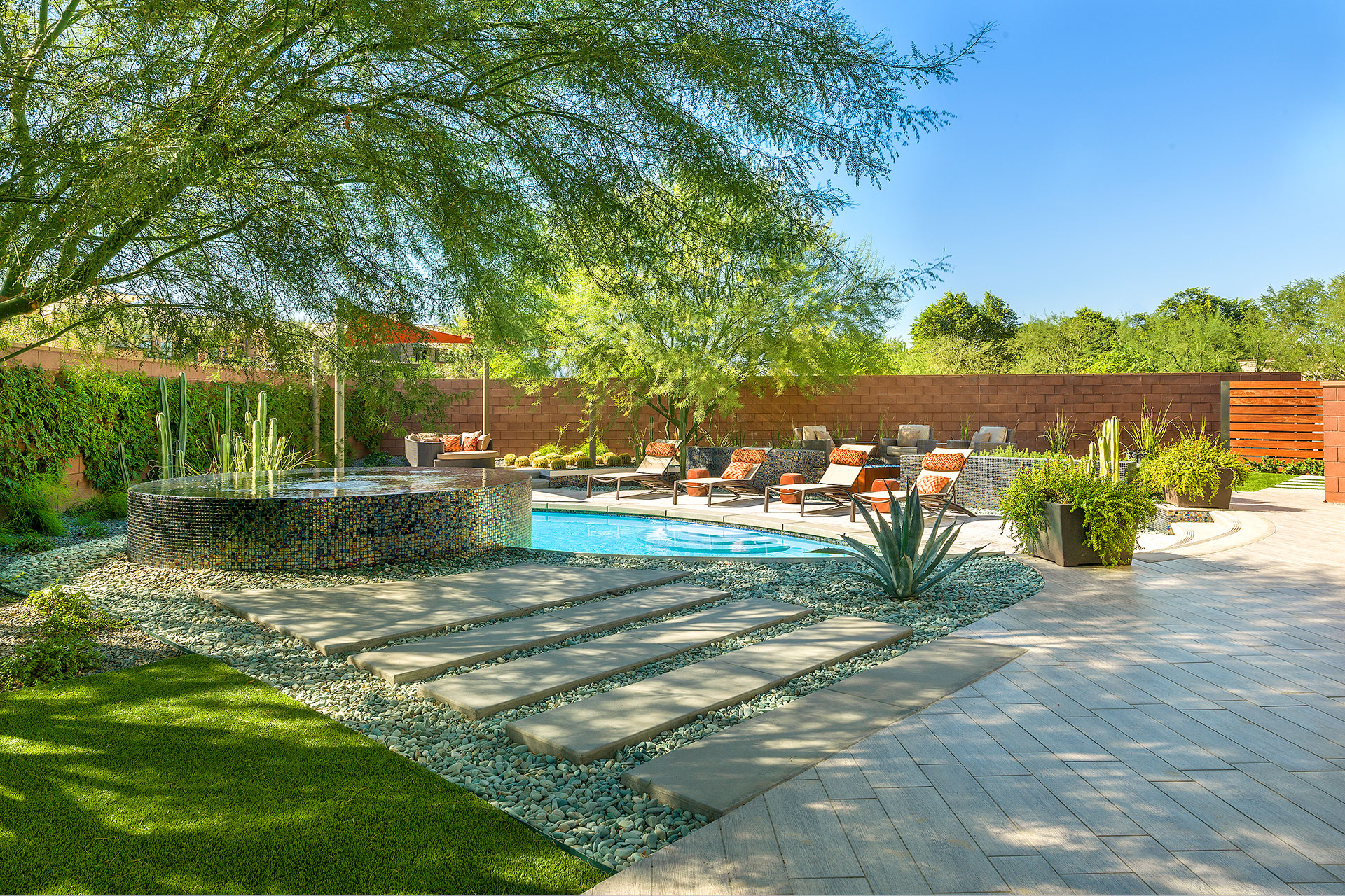 Empire Greens Resort Yard, Pool, Infinity Spa & Firepit | Photo 2