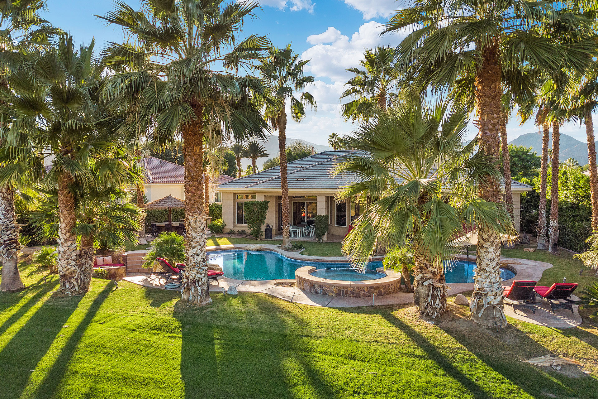 Casa Legendario PGA West 5 BR, Misters & Infinity Pool #067933 | Photo 3