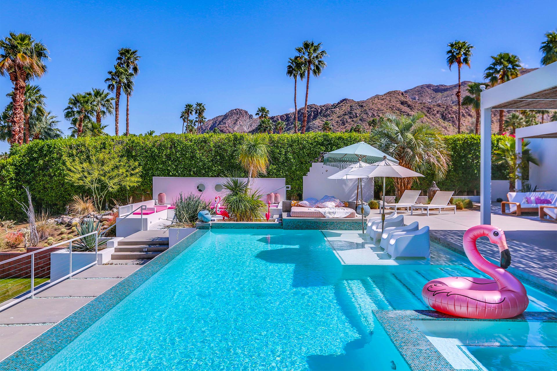 The Bird House of Rancho Mirage - A Swanky Poolside Paradise | Photo 43