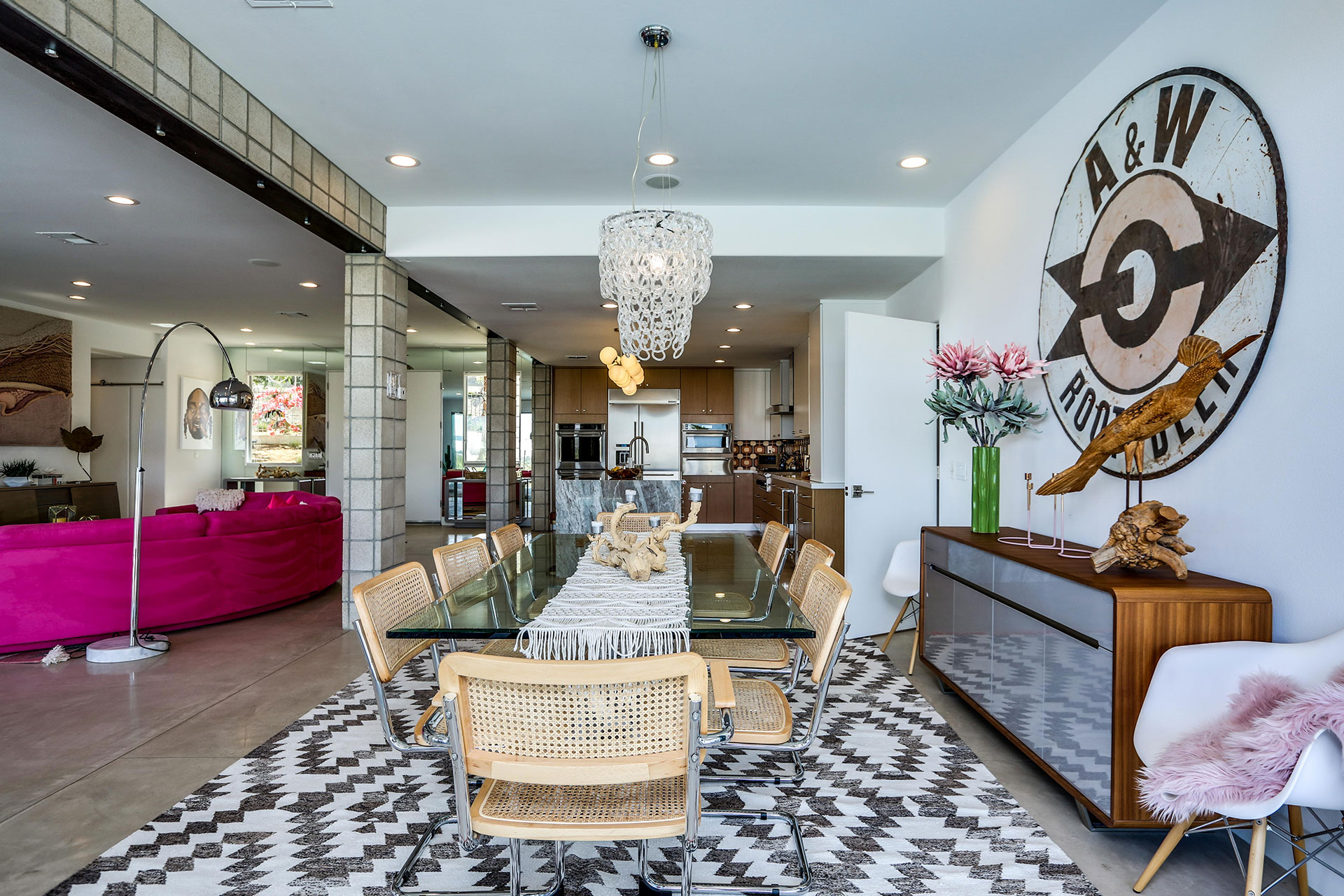 The Bird House of Rancho Mirage - A Swanky Poolside Paradise | Photo 24