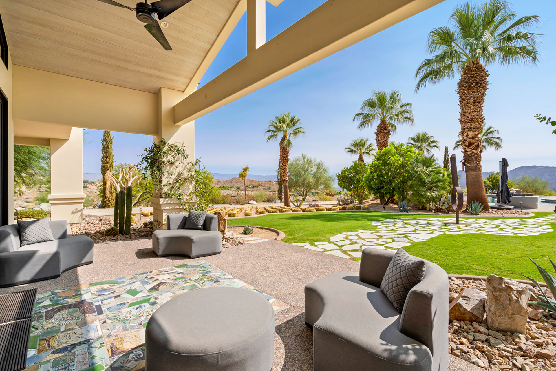 La Paz Estate 6300' 5 Acre Paradise, 360 Views! | Photo 8