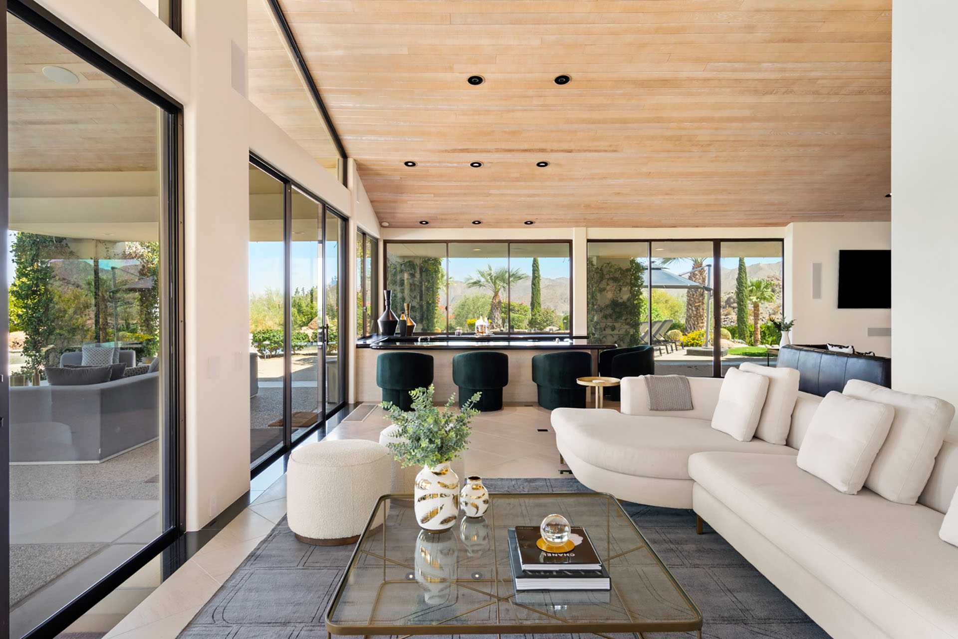 La Paz Estate 6300' 5 Acre Paradise, 360 Views! | Photo 20