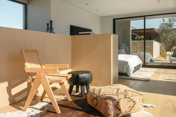 Echo Estate 4000' Architectural Masterpiece w/ 4 Luxury Suites 5