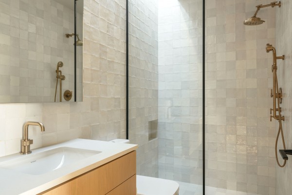 Echo Estate 4000' Architectural Masterpiece w/ 4 Luxury Suites 4