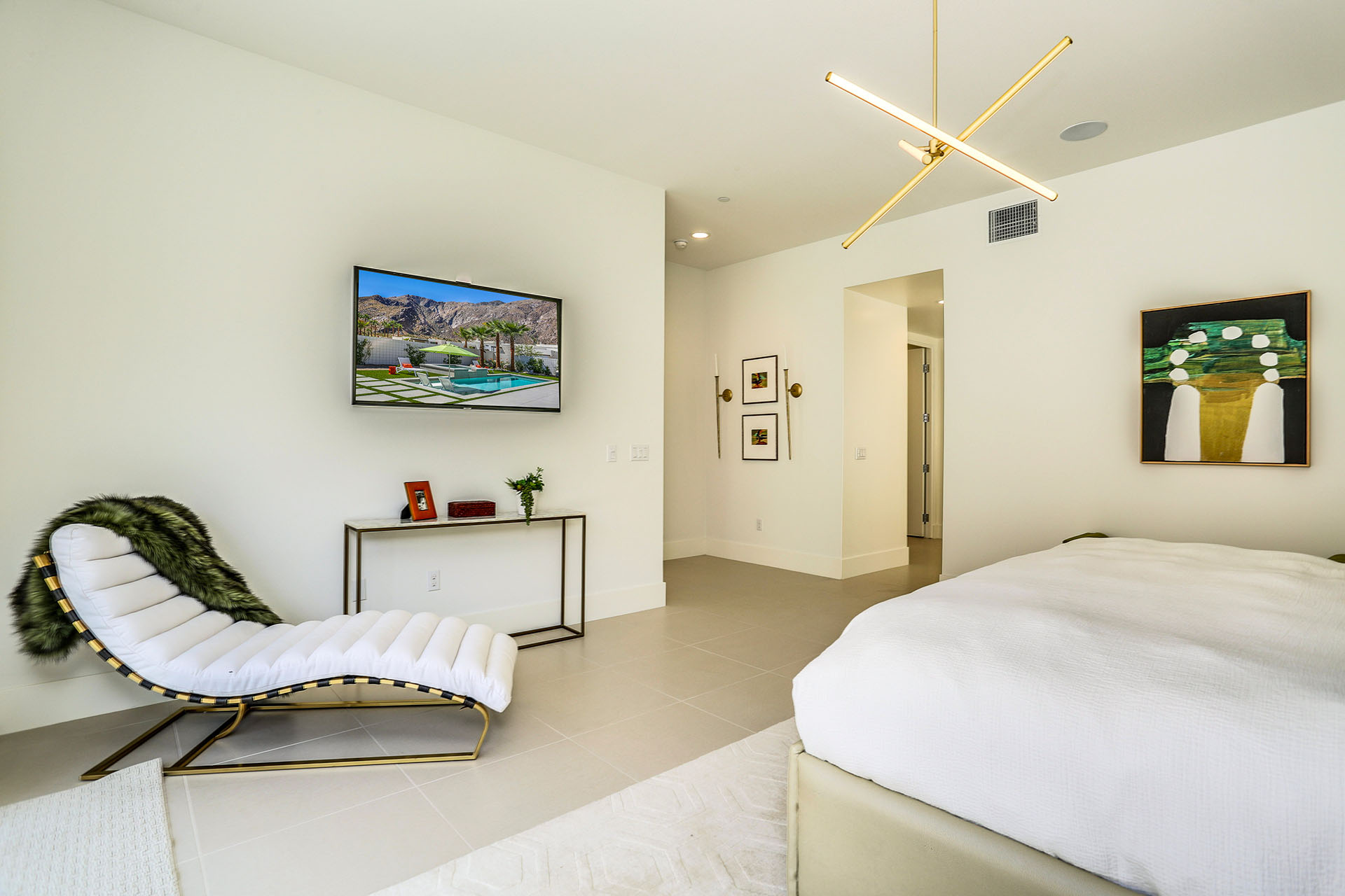 Blue Skye Modern 4 Suites, Mid Mod Inspired Pool Pad! | Photo 27