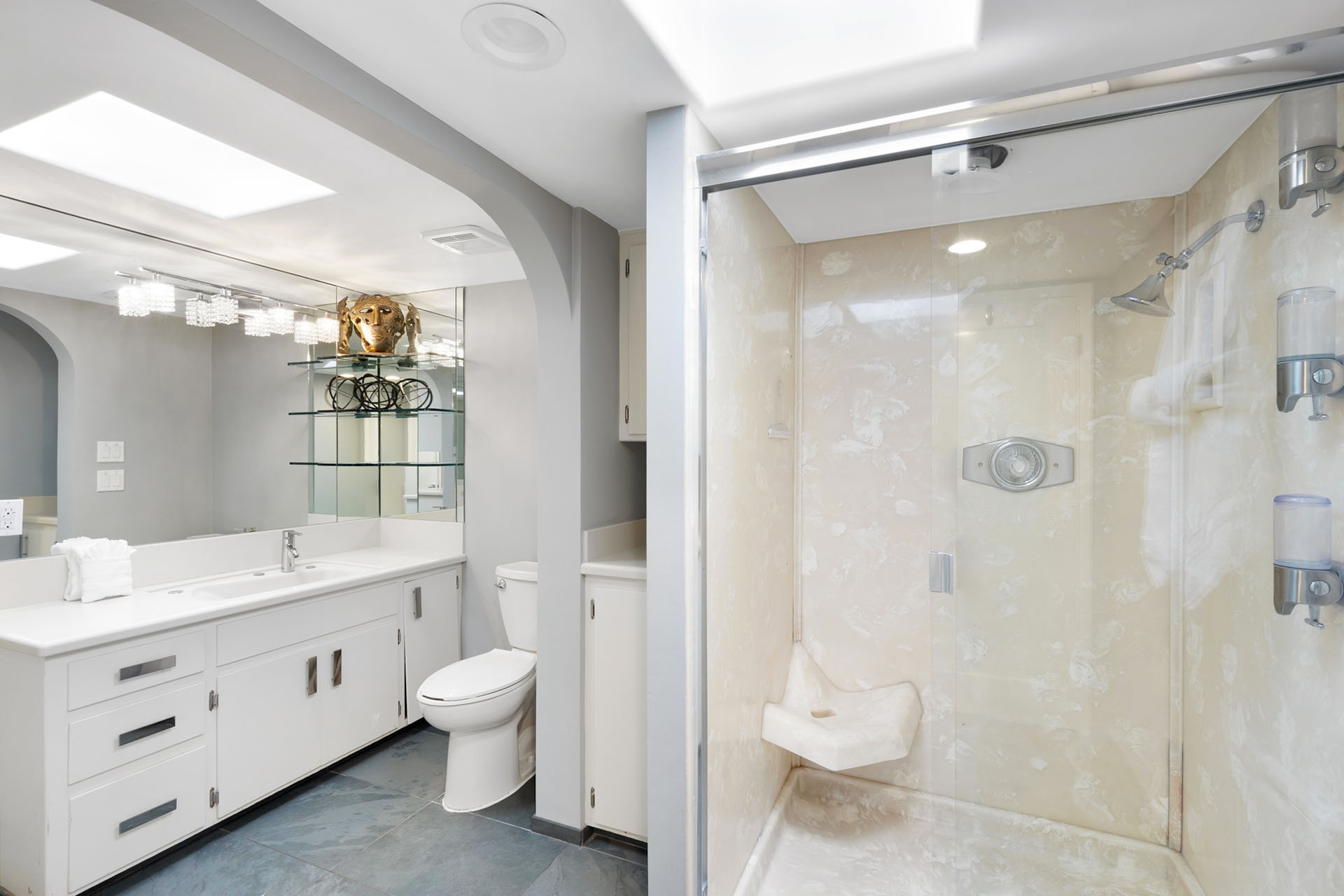 Joplin House on Janis Street A Palm Springs Poolside Paradise! | Photo 22