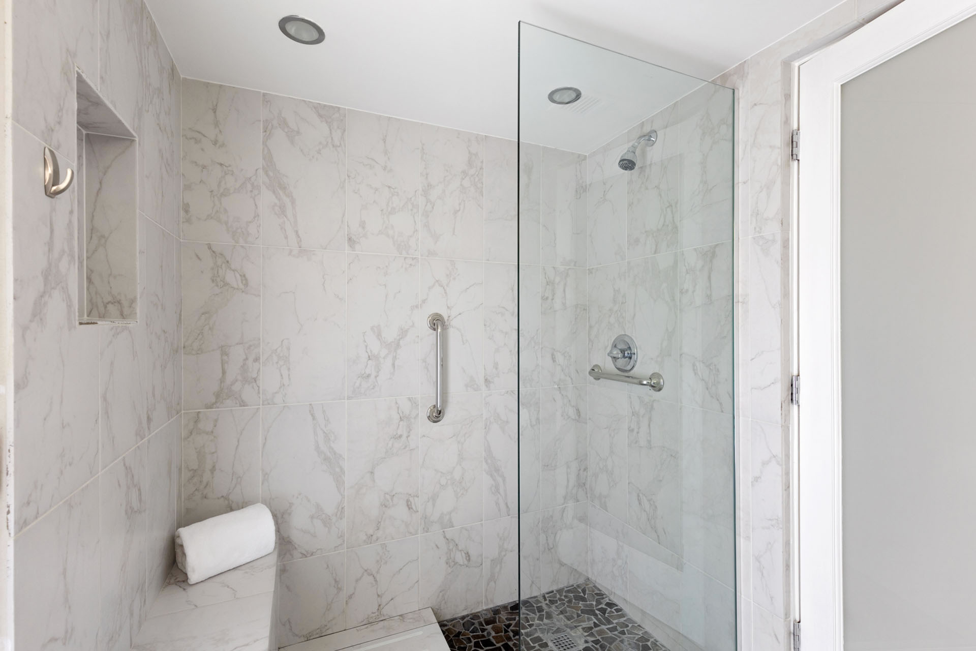 Joplin House on Janis Street A Palm Springs Poolside Paradise! | Photo 39