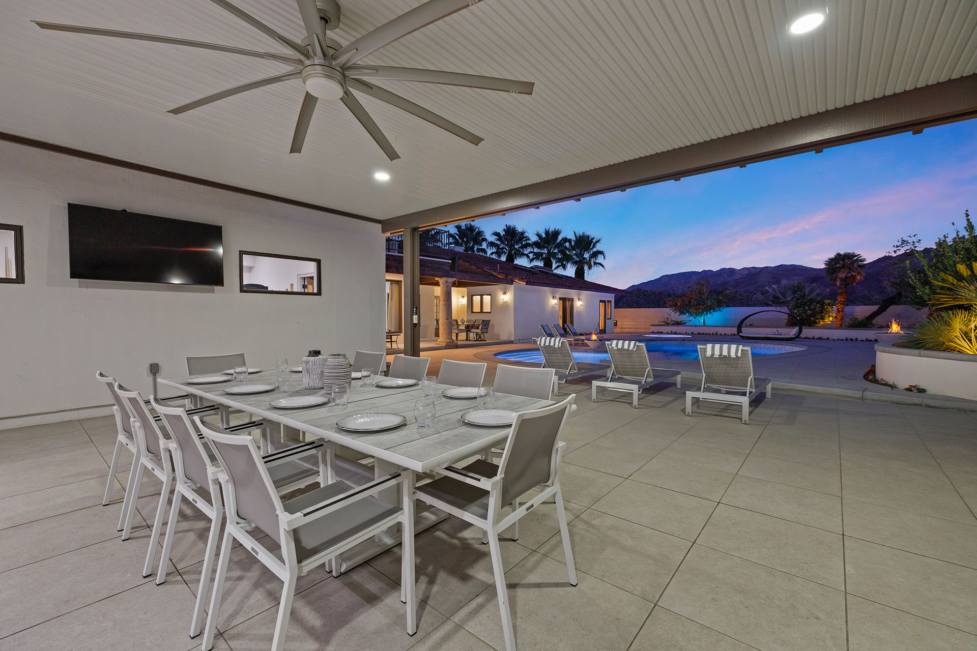 Ridgeview 6 BR, 3 Acres, Pool, Spa, Firepits | Photo 71