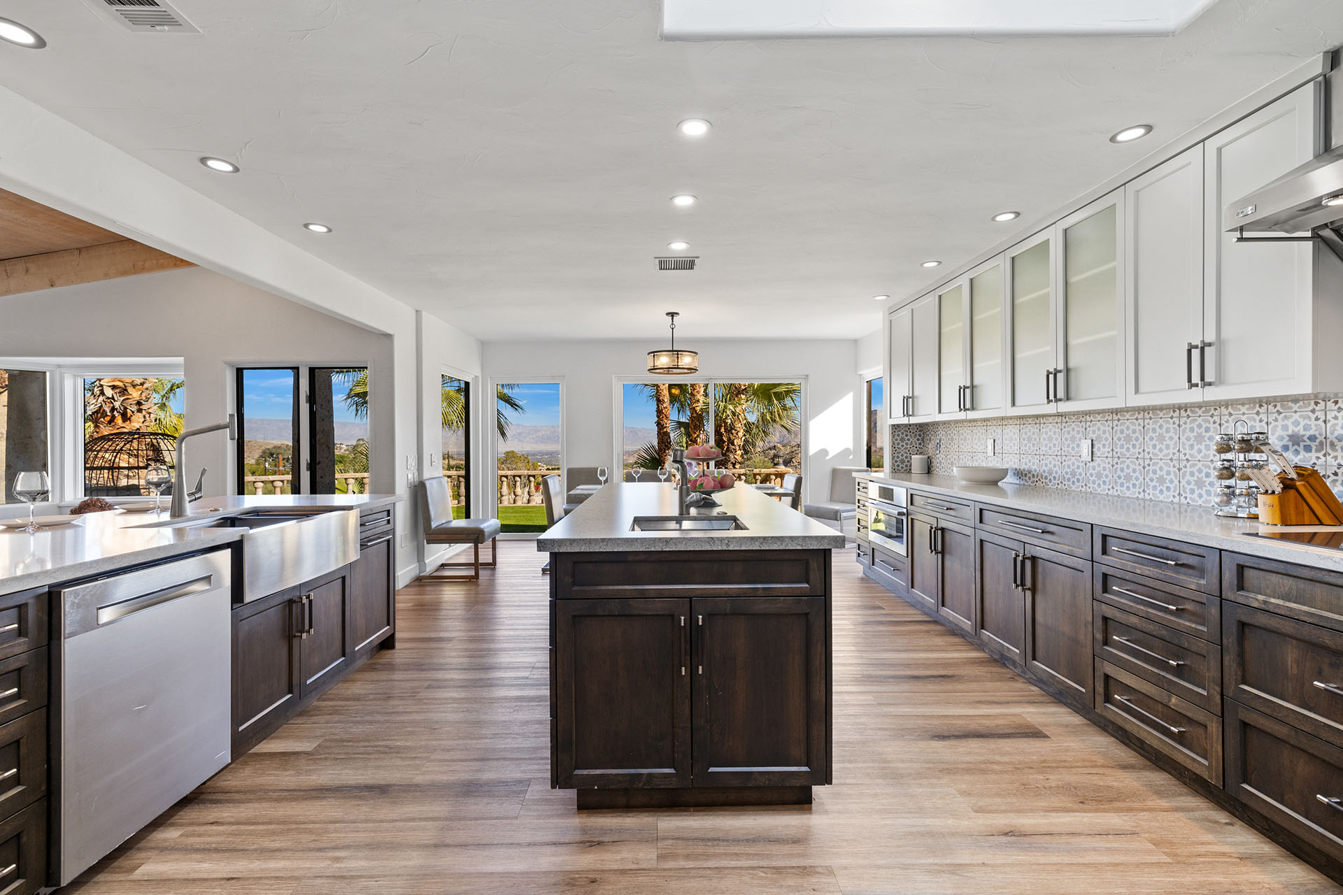 Ridgeview 6 BR, 3 Acres, Pool, Spa, Firepits | Photo 4