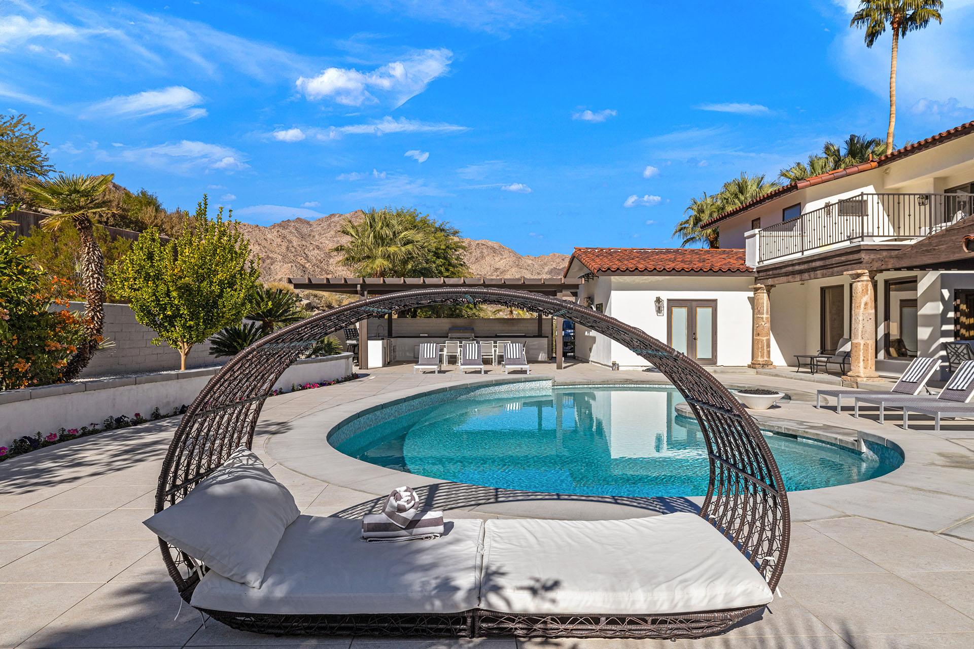 Ridgeview 6 BR, 3 Acres, Pool, Spa, Firepits | Photo 63